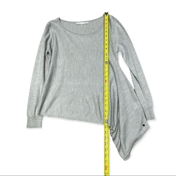 One grey day size Small - Picture 7 of 9